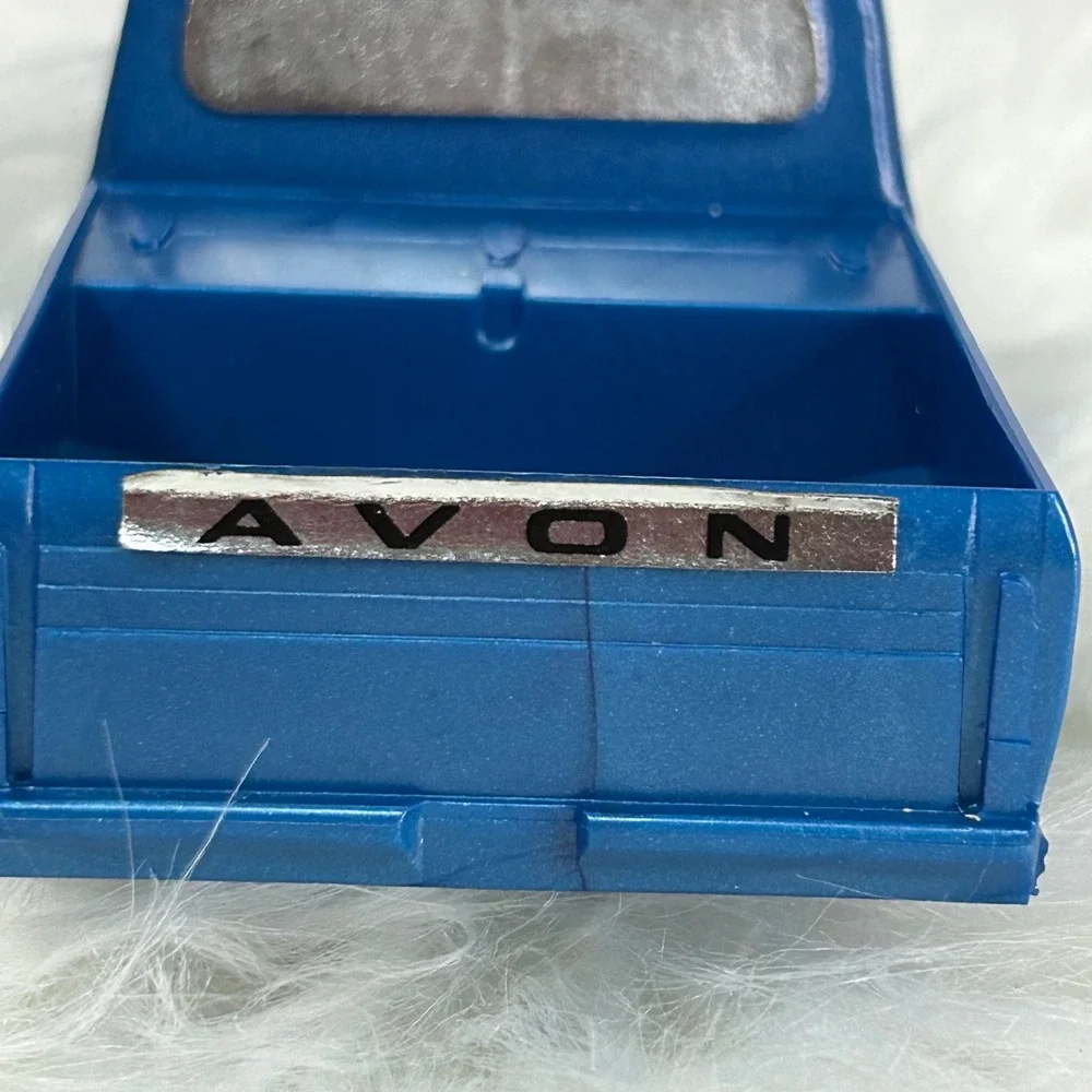 Avon 1973 Ford Ranger Pickup‎ Truck Wild Country After Shave Decanter